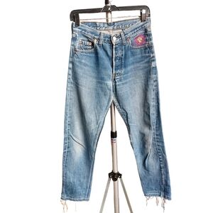 Levi's 501 Costume-made ass rip women's jeans 27